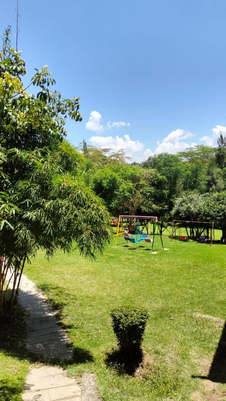 Esikar Gardens Hotel Narok Extérieur photo