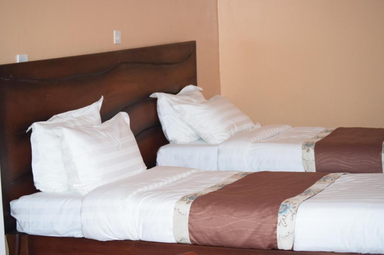 Esikar Gardens Hotel Narok Extérieur photo