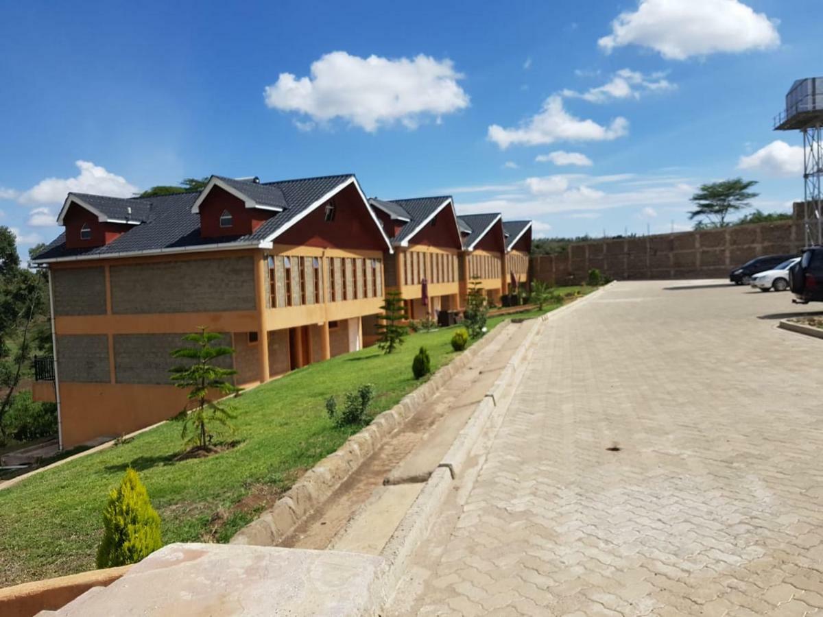 Esikar Gardens Hotel Narok Extérieur photo