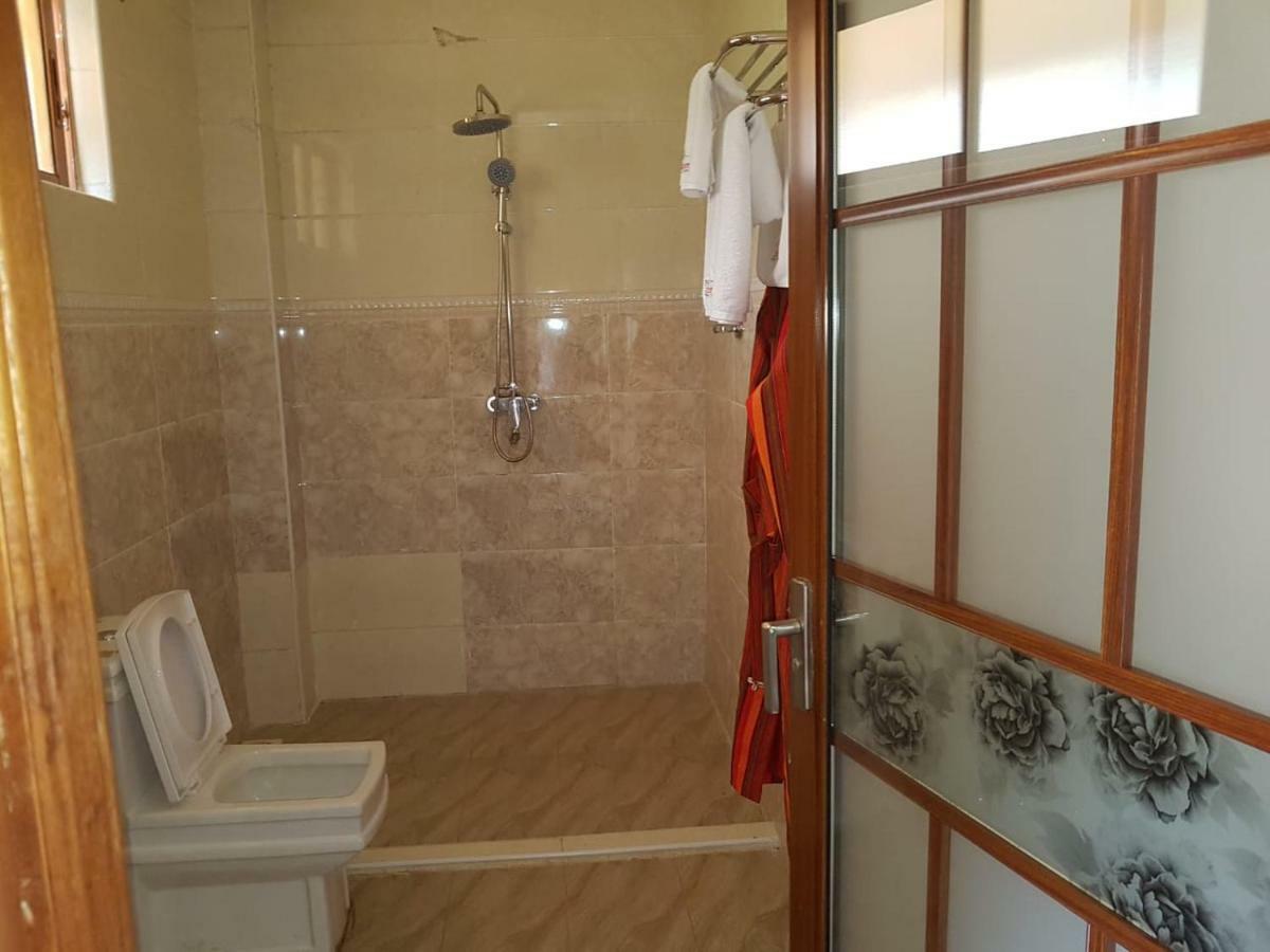 Esikar Gardens Hotel Narok Extérieur photo